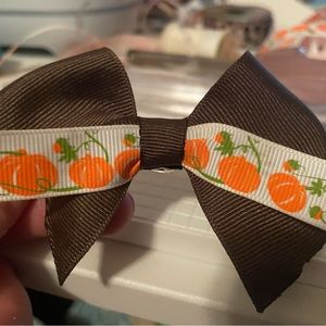 Fall bow